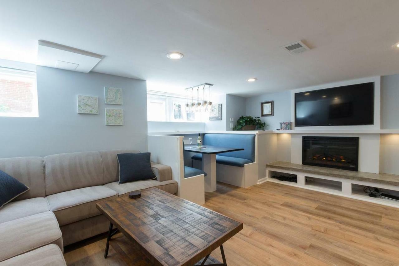Luxury 2 Bedroom Apartment W/ Free Parking Washington Extérieur photo